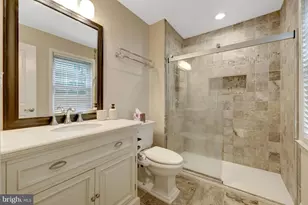 5720 Crownleigh Ct, Burke, VA 22015 - Photo 54