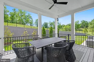 952 Walker Rd, Great Falls, VA 22066 - Photo 68