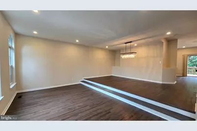 2919 Mainstone Drive, Fairfax, VA 22031 - Photo 2