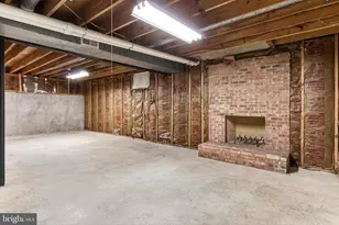 6042 Makely Dr, Fairfax Station, VA 22039 - Photo 48