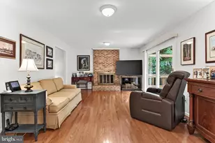 6042 Makely Dr, Fairfax Station, VA 22039 - Photo 10