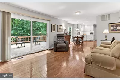 6042 Makely Drive, Fairfax Station, VA 22039 - Photo 8