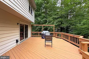 6042 Makely Dr, Fairfax Station, VA 22039 - Photo 14