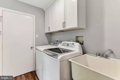 6042 Makely Drive, Fairfax Station, VA 22039 - Photo 22