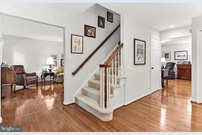 6042 Makely Drive, Fairfax Station, VA 22039 - Photo 4