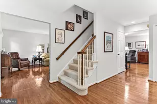 6042 Makely Dr, Fairfax Station, VA 22039 - Photo 4