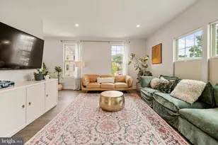 4566 Joseph Bristow Ln, Annandale, VA 22003 - Photo 10