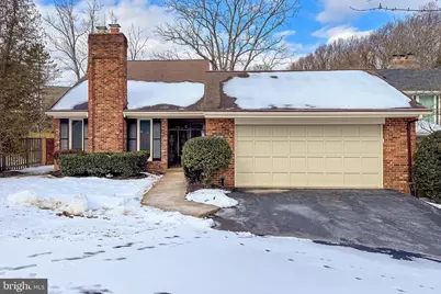 2804 Oakton Manor Court, Oakton, VA 22124 - Photo 2