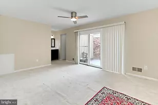 2804 Oakton Manor Ct, Oakton, VA 22124 - Photo 22