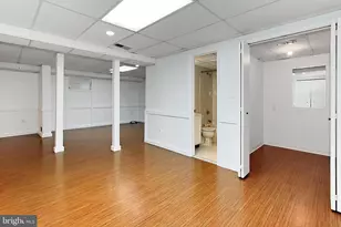 2804 Oakton Manor Ct, Oakton, VA 22124 - Photo 38