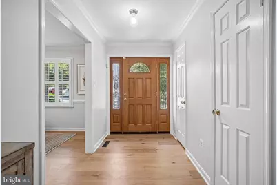 7337 Lewinsville Park Court, McLean, VA 22101 - Photo 4