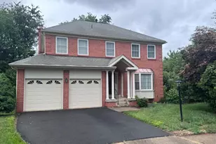 13604 Old Chatwood Pl, Chantilly, VA 20151 - Photo 2