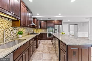6836 Compton Heights Cir, Clifton, VA 20124 - Photo 16