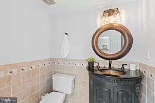 6836 Compton Heights Cir, Clifton, VA 20124 - Photo 20