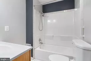 4084 Braxton Rd, Chantilly, VA 20151 - Photo 32
