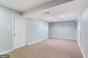 4084 Braxton Rd, Chantilly, VA 20151 - Photo 34