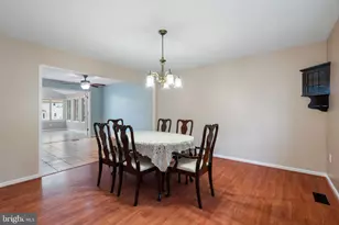 4084 Braxton Rd, Chantilly, VA 20151 - Photo 12