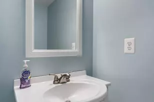 4084 Braxton Rd, Chantilly, VA 20151 - Photo 24