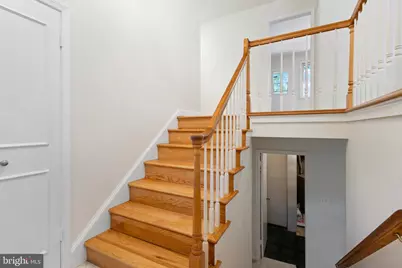 4300 Roberts Avenue, Annandale, VA 22003 - Photo 10