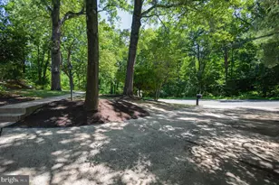 4300 Roberts Ave, Annandale, VA 22003 - Photo 8