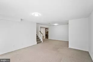 10003 Donal Ln, Vienna, VA 22181 - Photo 38