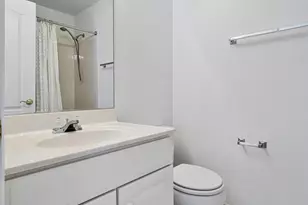 10003 Donal Ln, Vienna, VA 22181 - Photo 30
