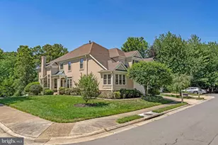 10003 Donal Ln, Vienna, VA 22181 - Photo 1