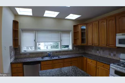 10008 Manor Place, Fairfax, VA 22032 - Photo 10