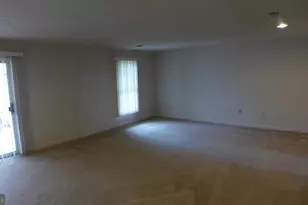 10008 Manor Pl, Fairfax, VA 22032 - Photo 14