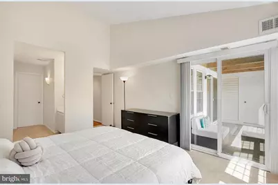 3369 Lakeside View Drive #3369, Falls Church, VA 22041 - Photo 10