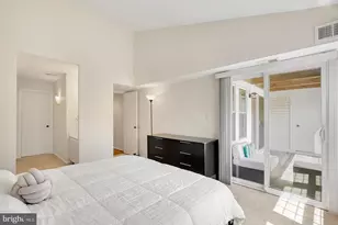 3369 Lakeside View Dr, Falls Church, VA 22041 - Photo 10