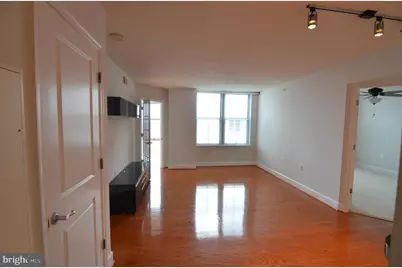 11800 Sunset Hills Road #1102, Reston, VA 20190 - Photo 4
