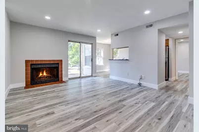 1700 Ascot Way, Reston, VA 20190 - Photo 4