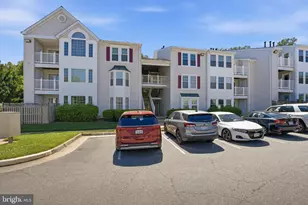9224 Cardinal Forest Ln, Lorton, VA 22079 - Photo 2