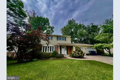 8522 Fairburn Drive, Springfield, VA 22152 - Photo 1