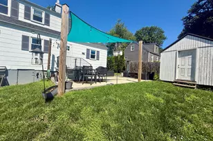 2903 Oak Knoll Dr, Falls Church, VA 22042 - Photo 2
