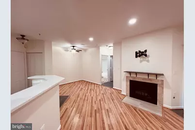 2204 Westcourt Lane #113, Herndon, VA 20170 - Photo 4