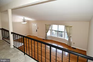 11061 Tottenham Ln, Reston, VA 20194 - Photo 18