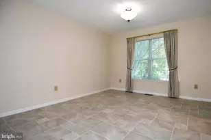 11061 Tottenham Ln, Reston, VA 20194 - Photo 16