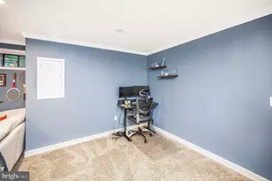 2215 Glencourse Ln, Reston, VA 20191 - Photo 36