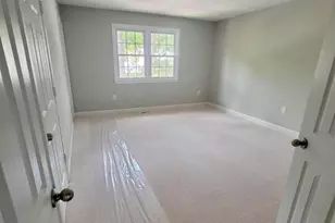 8029 Sleepy View Ln, Springfield, VA 22153 - Photo 8