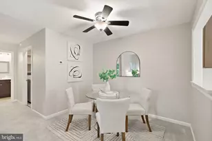 10158 Oakton Terrace Rd, Oakton, VA 22124 - Photo 16