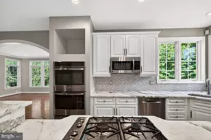 11700 Talley Ct, Oakton, VA 22124 - Photo 14
