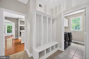 11700 Talley Ct, Oakton, VA 22124 - Photo 22