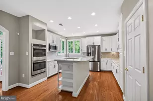 11700 Talley Ct, Oakton, VA 22124 - Photo 12