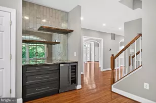 11700 Talley Ct, Oakton, VA 22124 - Photo 16