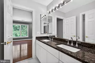 11700 Talley Ct, Oakton, VA 22124 - Photo 52