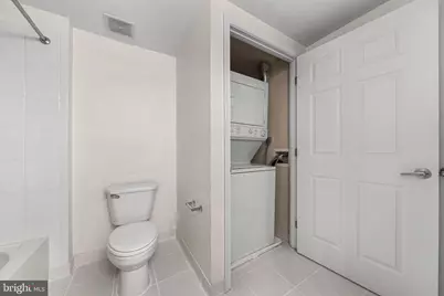 2726 Gallows Road #619, Vienna, VA 22180 - Photo 18