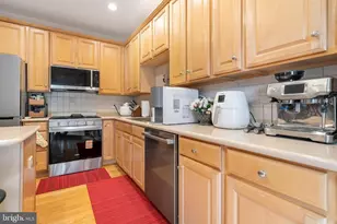 6278 Shackelford Terrace, Alexandria, VA 22312 - Photo 8