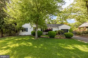 4112 Downing St, Annandale, VA 22003 - Photo 2
